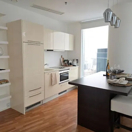 Tornimaee Floor 13 *