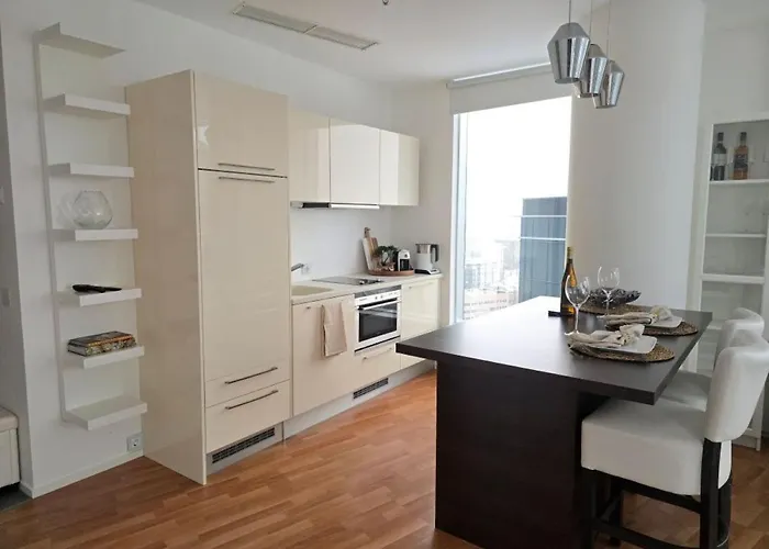 Tornimaee Floor 13 *